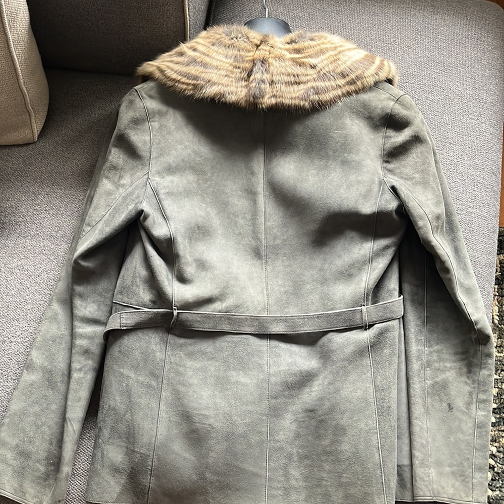 Fendi Fur Coat - Picture 6 of 9